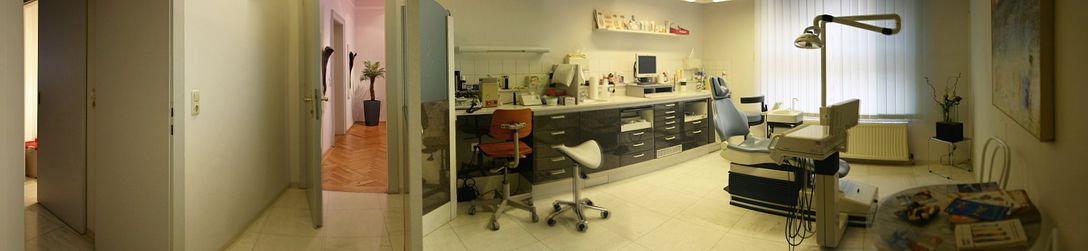 Ihr Zahnarzt in Linz: Prophylaxe, Kronen und mehr